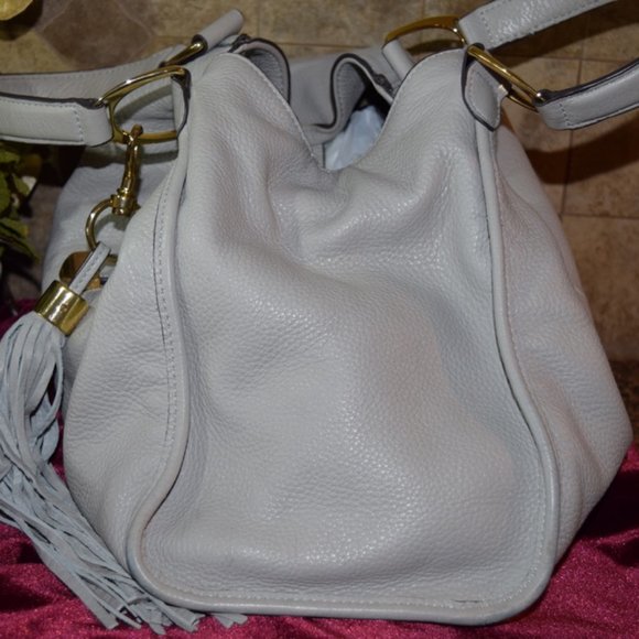 G.I.L.I Leather Stirrup Satchel W/ Shoulder Strap - Picture 6 of 16